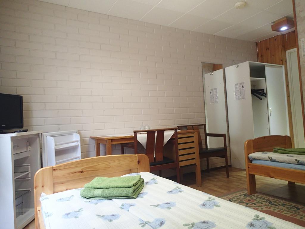 Motel Lomasaaret Villala